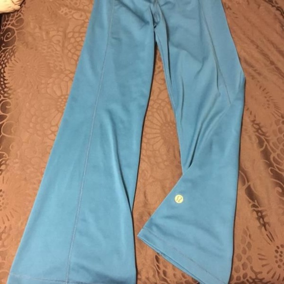 Vintage Lululemon Pants - Picture 2 of 4